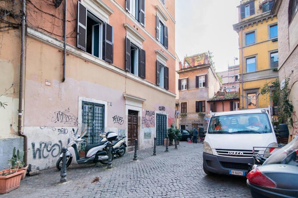 Brightful Boutique In The Heart Of Trastevere Appartamento *